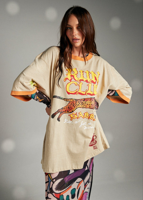 The Run Club Tee - Beige