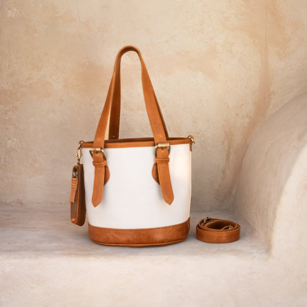 Petra Bucket Bag - Chestnut Antique