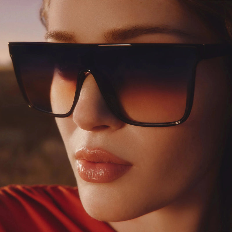 Nightfall Medium - Black / Dusk Poppy