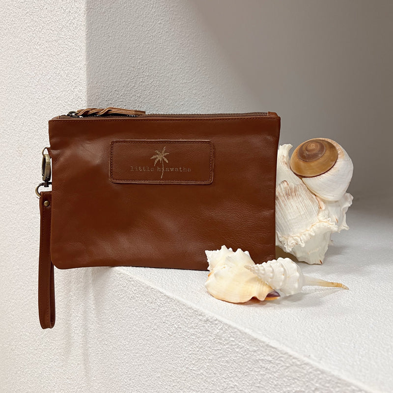 Little Hiawatha Pouch - Brown