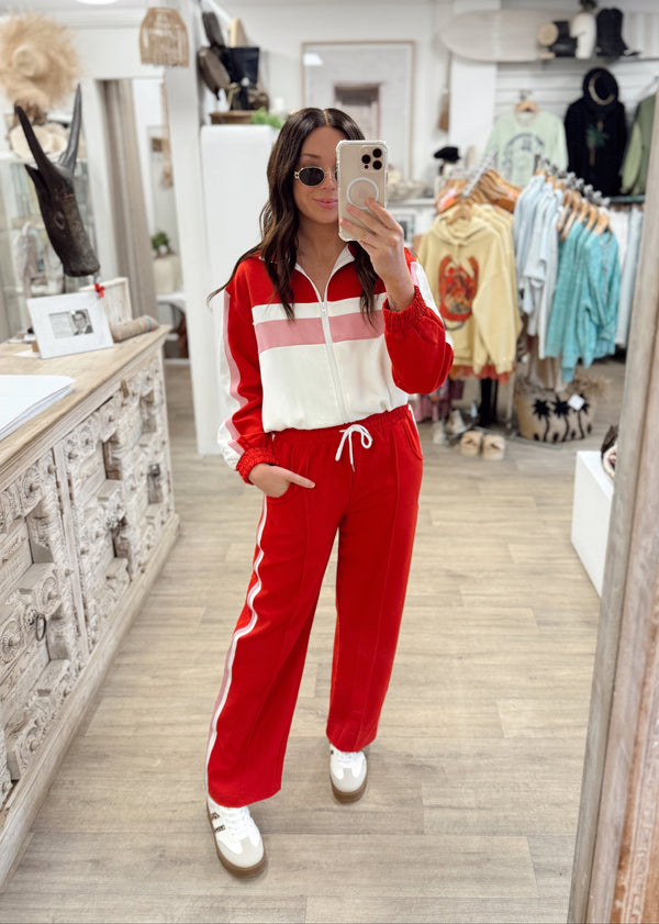 Cassis Funnel Neck Jacket - Red/Pink