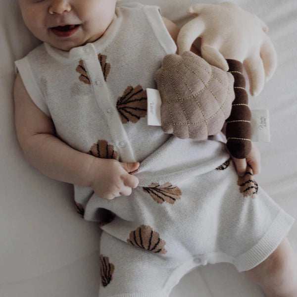Short Sleeved Shell Knit Romper (0000/Newborn)
