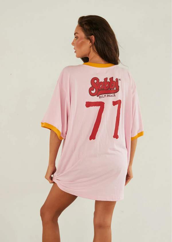 The Very Oversized Overthinker Tee - Pink