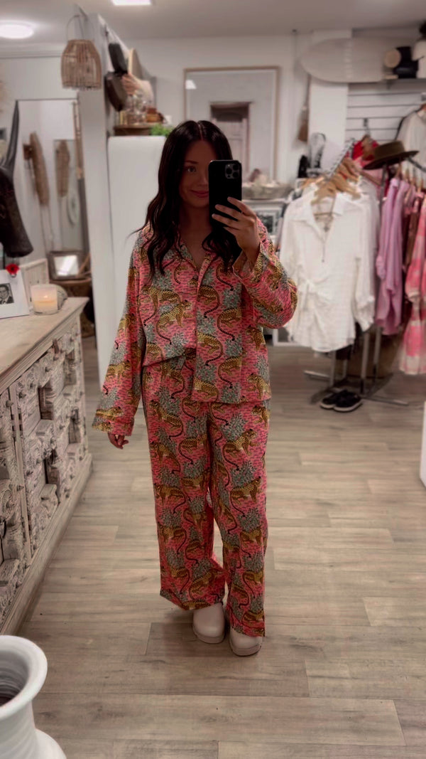 Salutation PJ Set