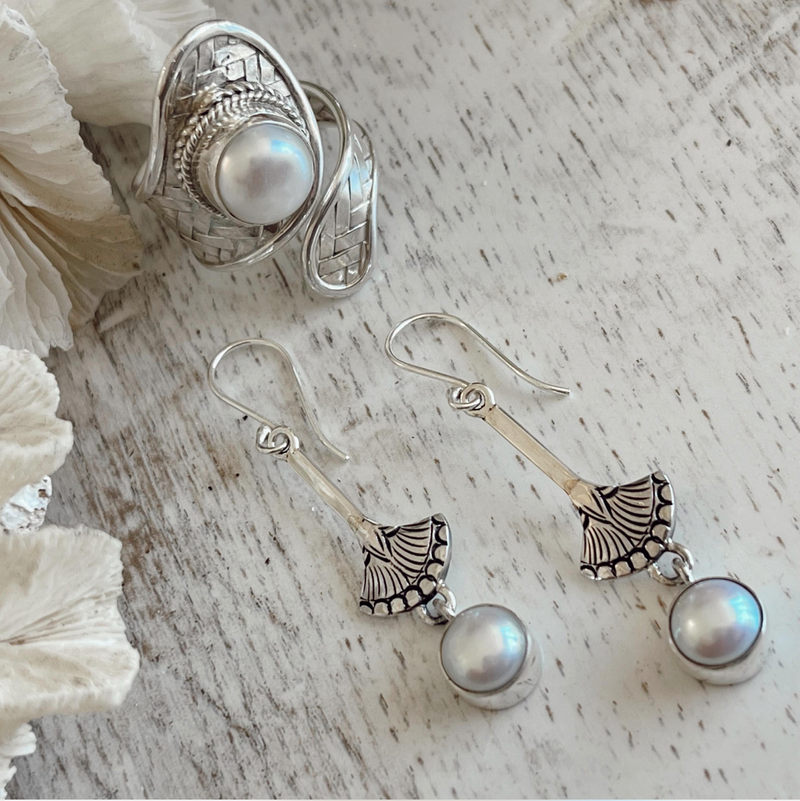 'Kyoto' - Sterling Silver Pearl Earring
