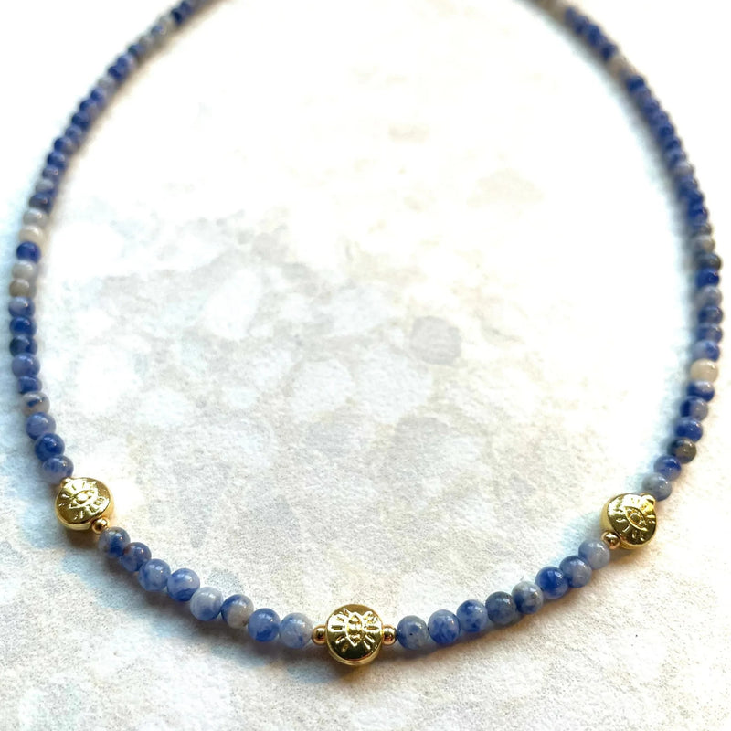 Dainty Eyes - Blue Adventurine Necklace